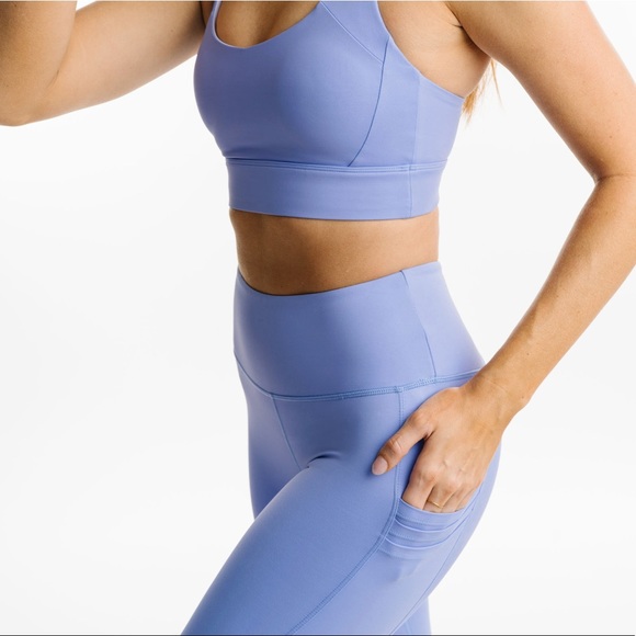 ZYIA Grapemist Light n Tight Tri-Pocket Hi-Rise 7/8 24" - Picture 3 of 6